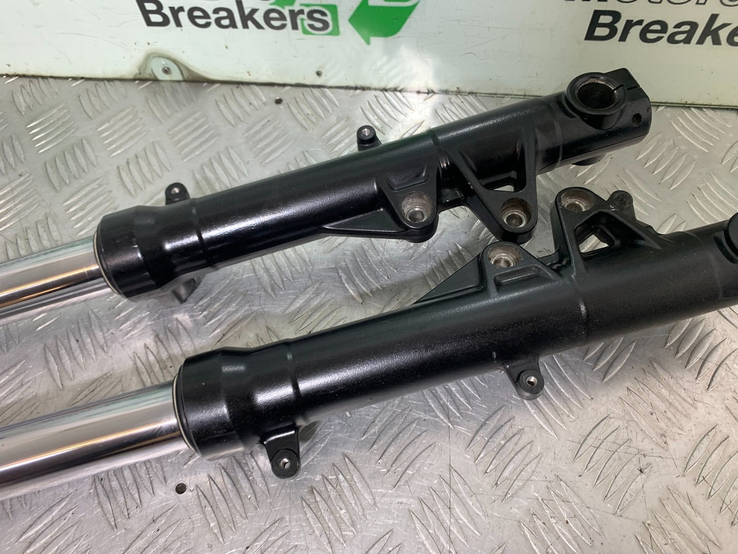 BMW F800 GT FORKS  YEAR 2013-2017 (CMB1248)