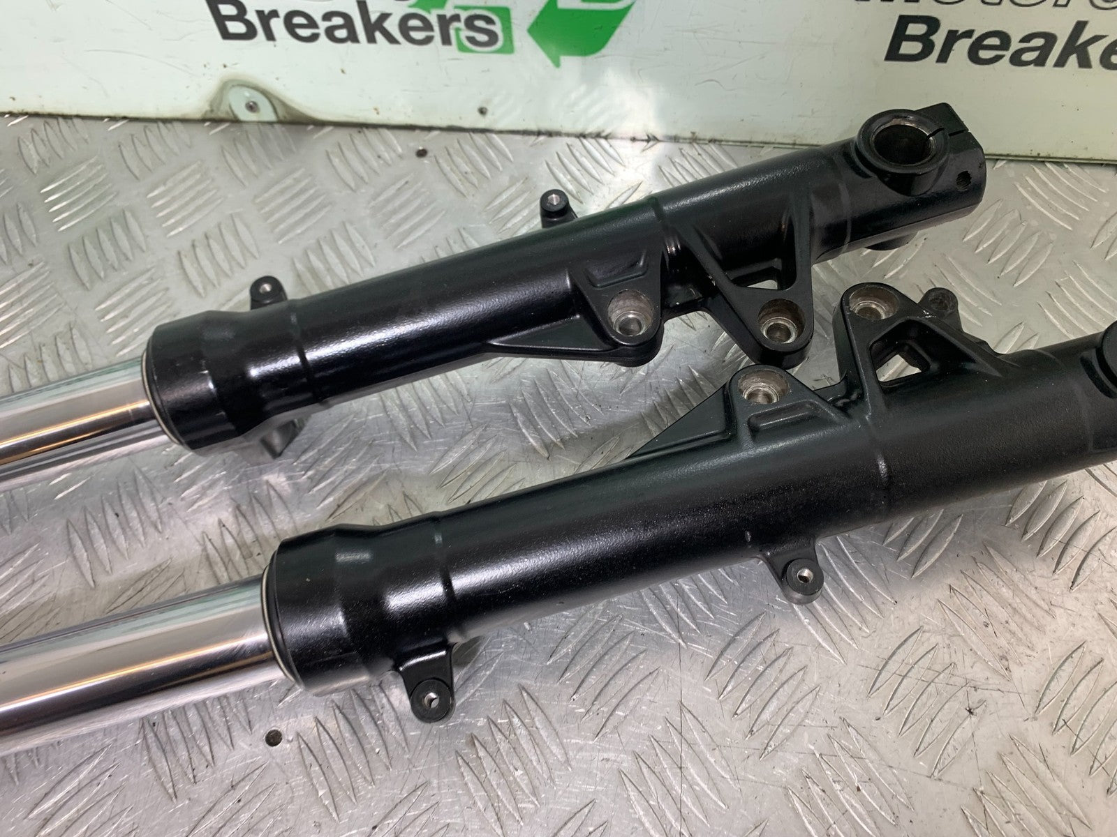 BMW F800 GT FORKS  YEAR 2013-2017 (CMB1248)