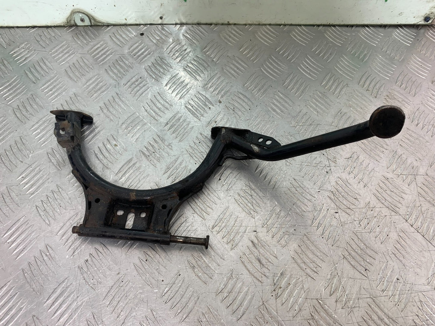 YAMAHA XMAX 125 XMAX-125 CENTER STAND YEAR 2015-2020  (CMB1266)