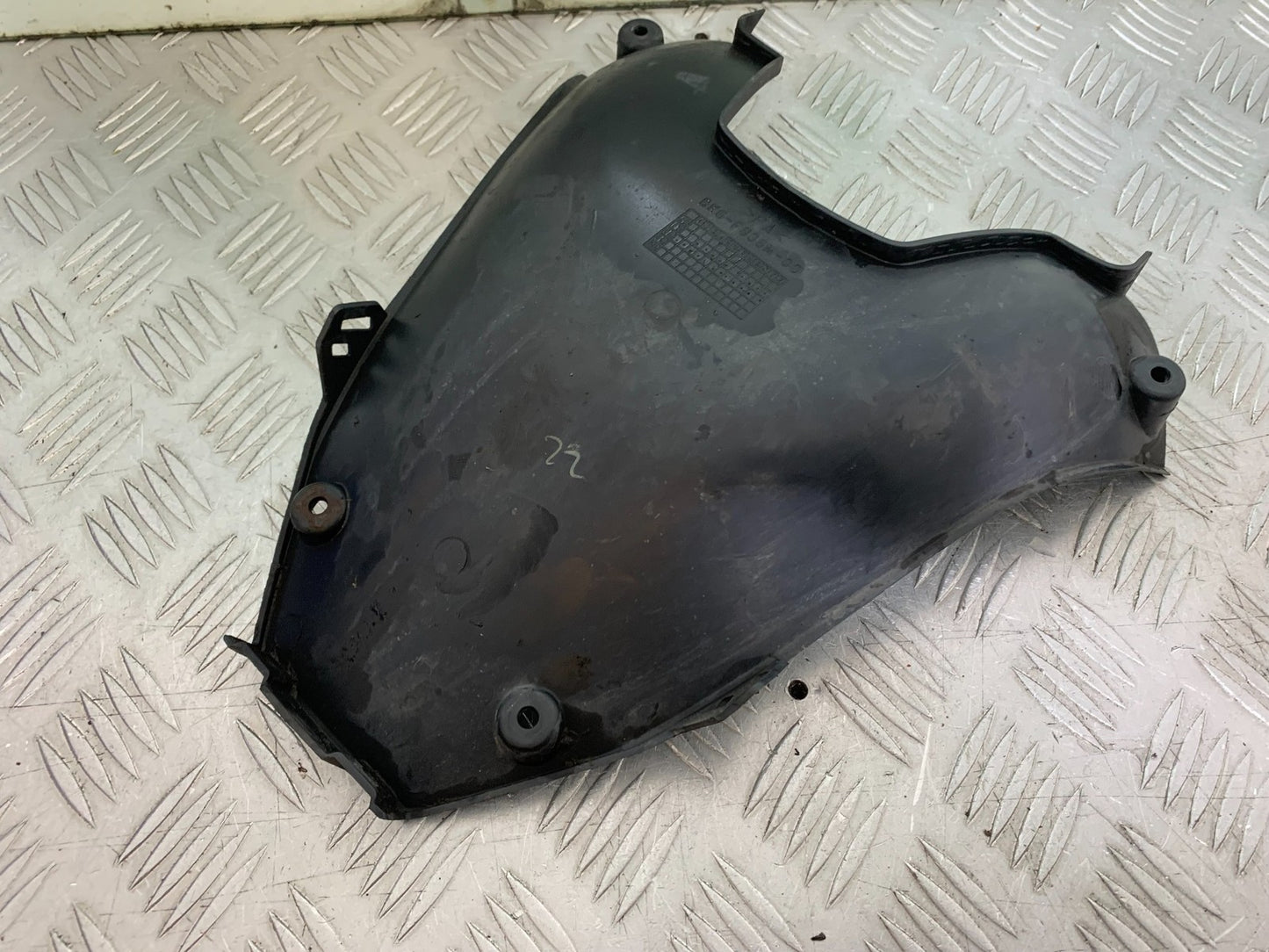 YAMAHA YZF-R125 YZF 125 FAIRING V-PIECE  YEAR 2019-2022 (CMB1263)