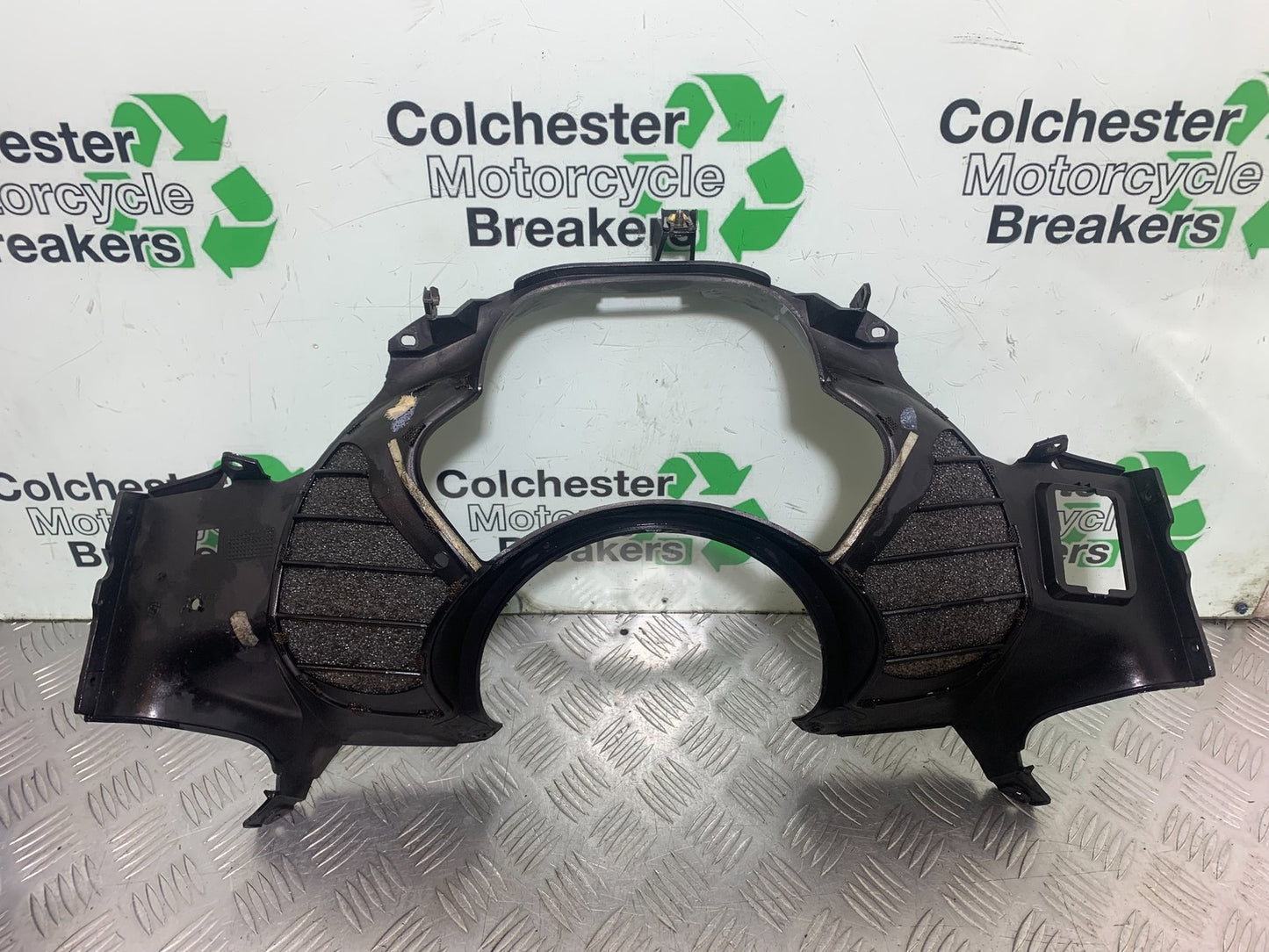 BMW K1200 K 1200 LT CLOCKS SURROUND  YEAR 1999-07 (CMB1271)