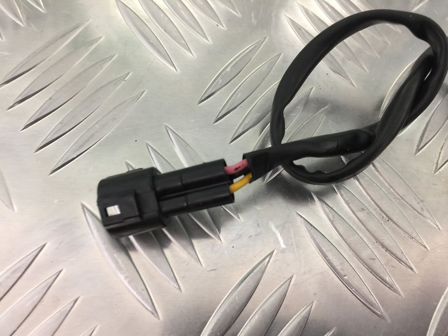 KAWASAKI ER6 N SPEEDO PICK UP   YEAR 2009-2011  (STOCK 928)
