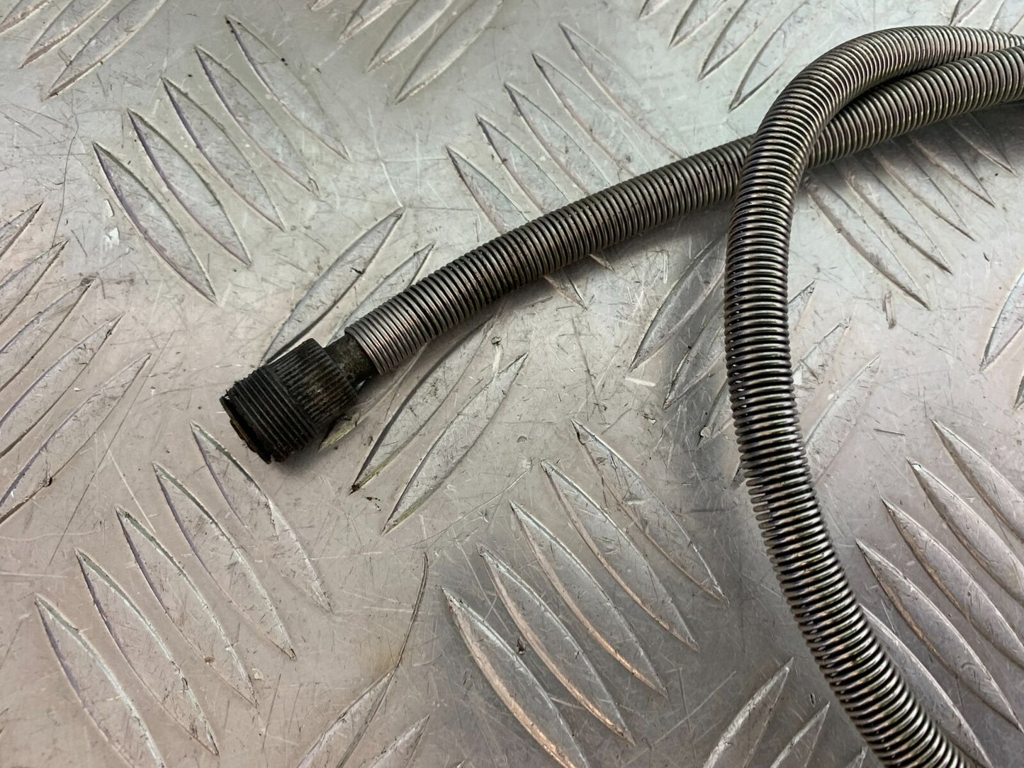 SUZUKI VS1400 VS 1400 INTRUDER SPEEDO CABLE YEAR 1988 (CMB1077)