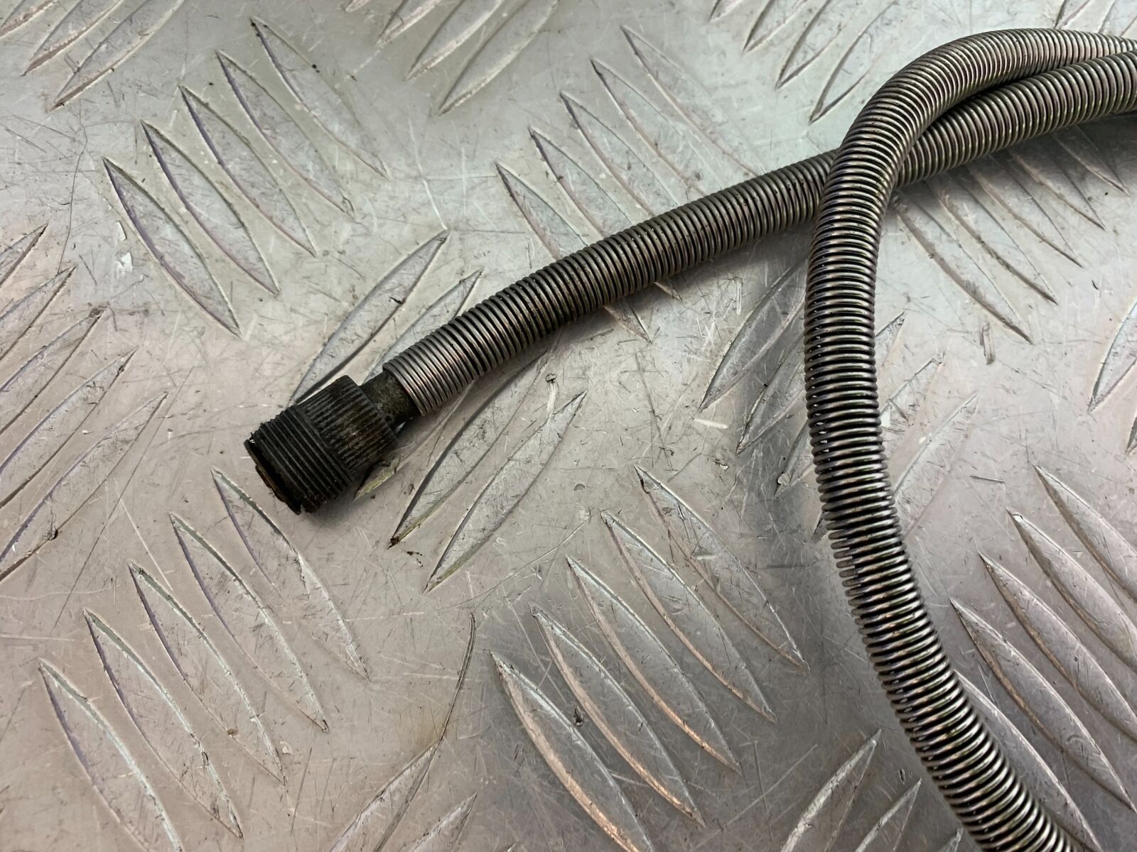 SUZUKI VS1400 VS 1400 INTRUDER SPEEDO CABLE YEAR 1988 (CMB1077)