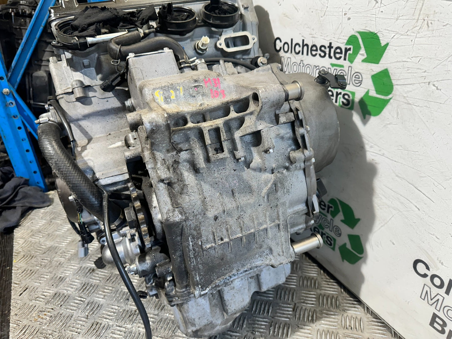 KAWASAKI NINJA ZX10R ZX 10R ENGINE YEAR 2011-2015 (CMB1154)