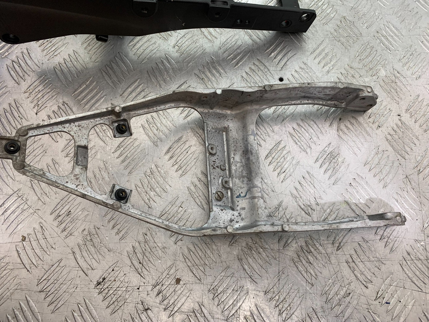 KAWASAKI ZX10R ZX10 R REAR SUBFRAME 2008-2010 (CMB1301)
