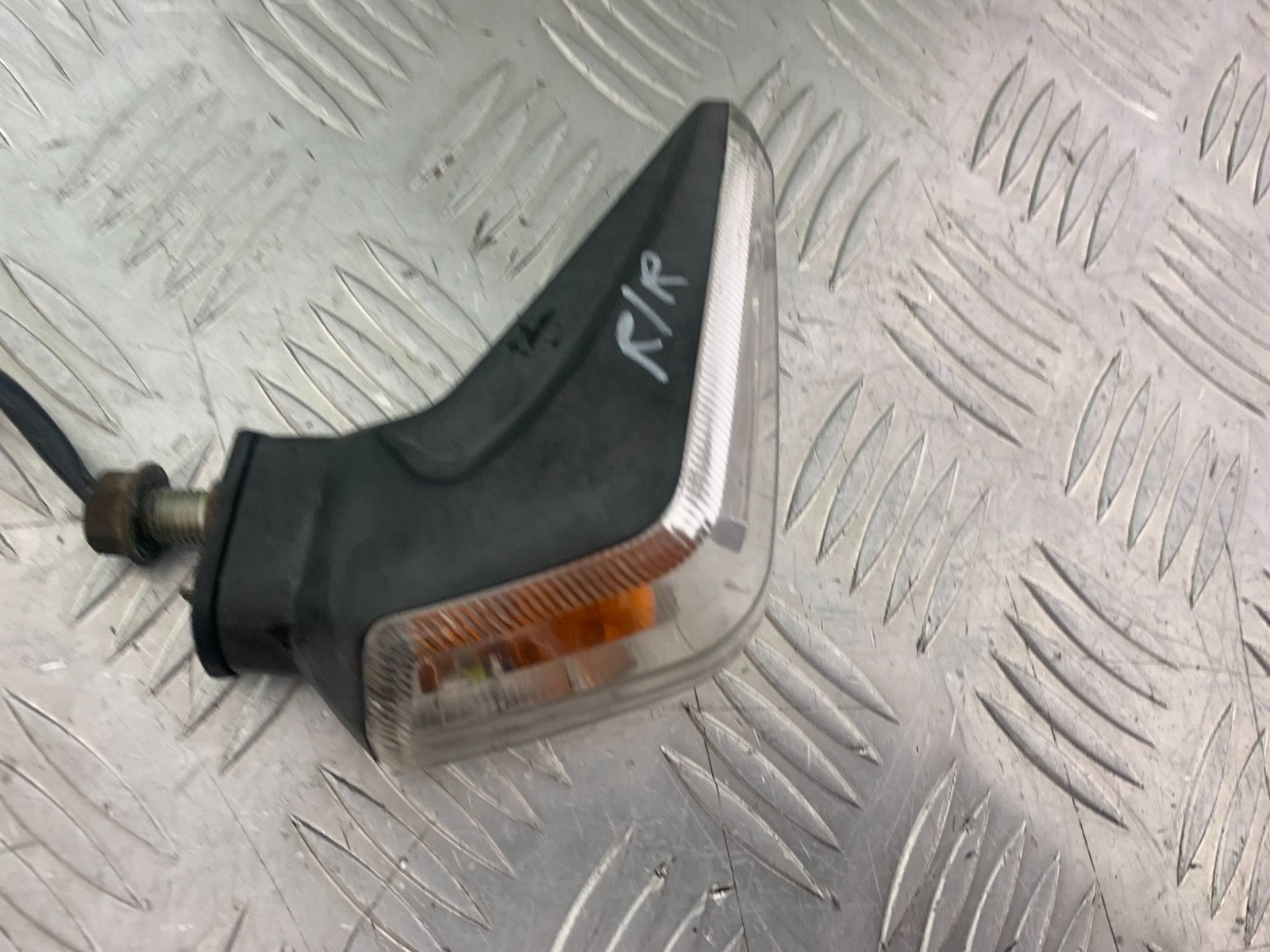 SUZUKI GSR600 GSR 600 RIGHT REAR INDICATOR  2006-2010 (CMB1177)