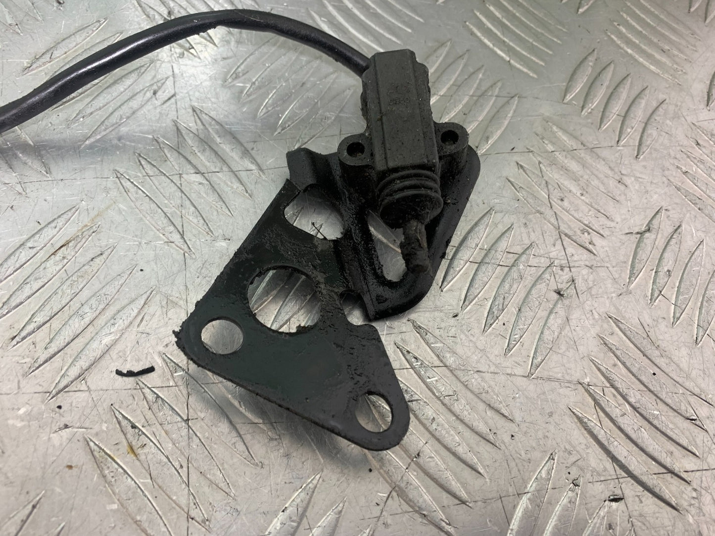 TRIUMPH 955i SPRINT ST SIDE STAND SWITCH (IN ENGINE BOX) YEAR 1999-2004