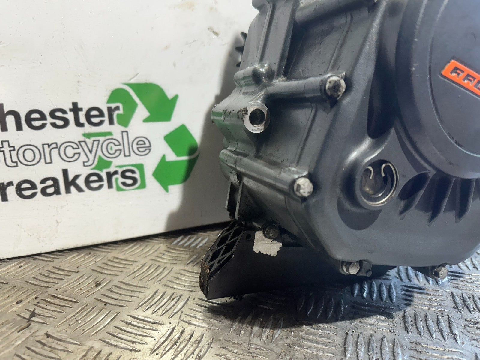 KTM 125 DUKE ENGINE YEAR 2018-2023 (CMB1185)
