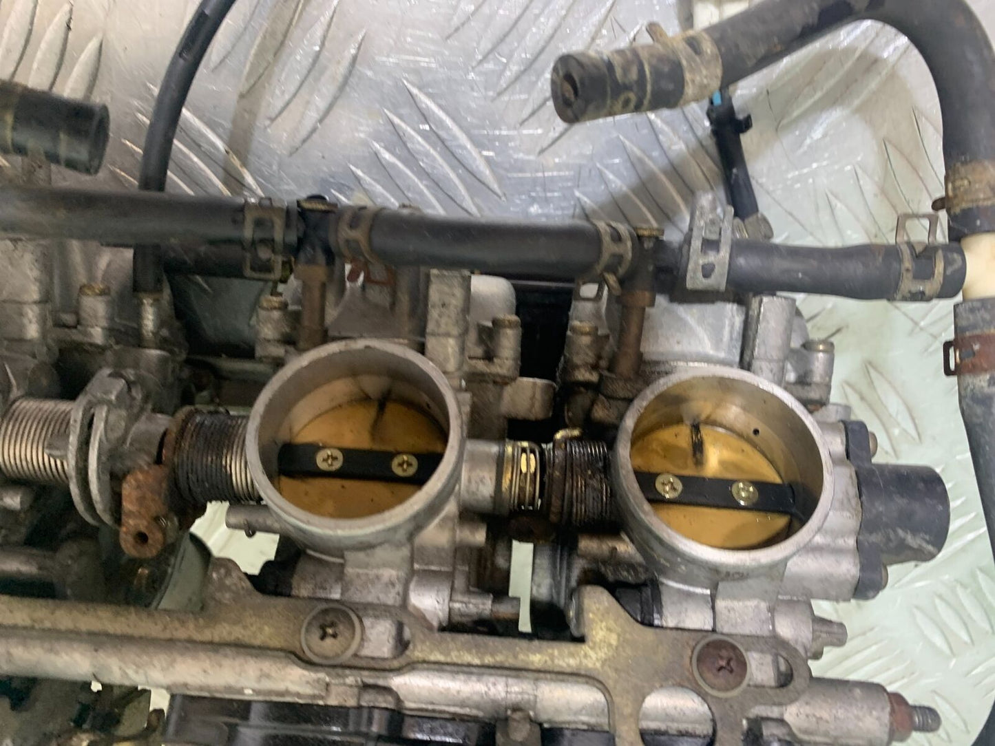 YAMAHA YZF600 YZF 600 THUNDERCAT CARBS   1996-2003 (CMB1134)