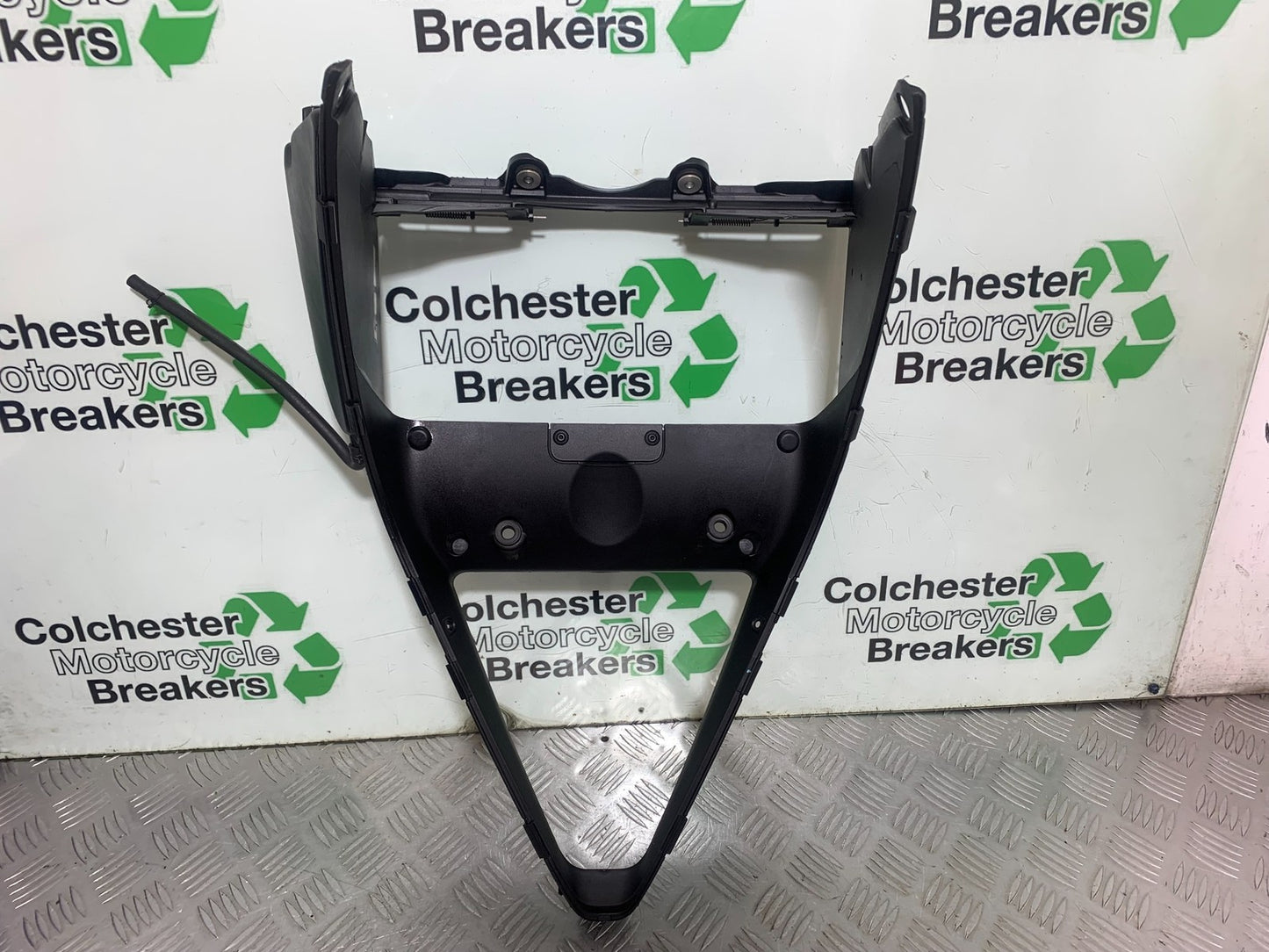 DUCATI 1299 PANIGALE FAIRING V PIECE COOLANT BOTTLE  YEAR 2016 (CMB 1187)