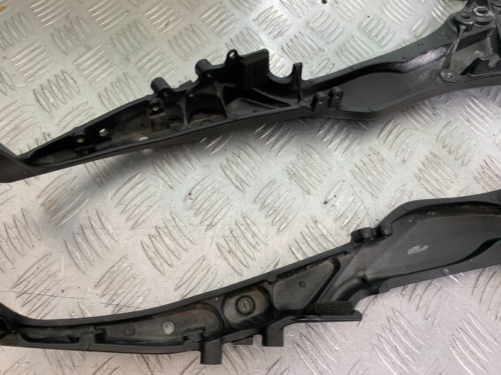 HONDA CBR1000 RR REAR SUBFRAME  YEAR  2008-2011 (CMB1330)