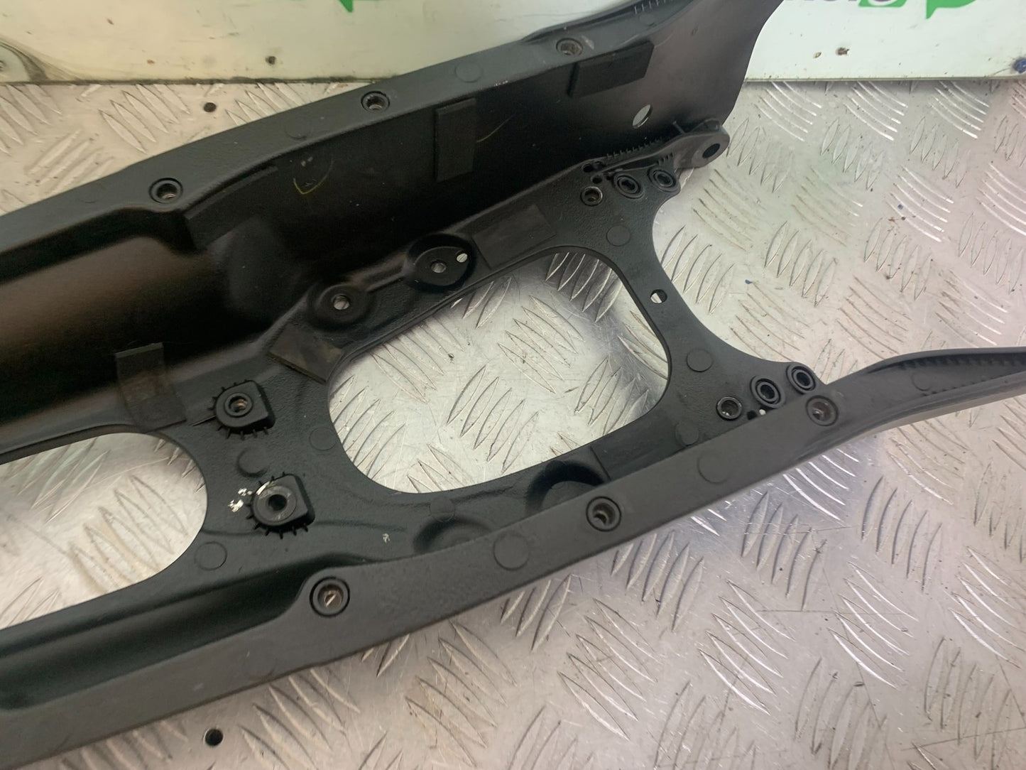 YAMAHA YZF R1 14 B BIG BANG REAR SUBFRAME 2009-14 (CMB1175)