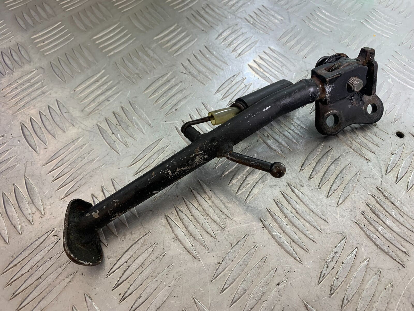 HONDA CBR 929 RRY FIREBLADE SIDE STAND   YEAR 2000-01 (CMB1094)