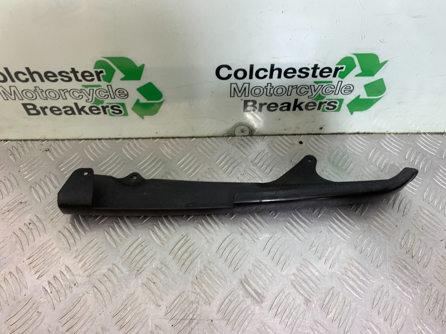 YAMAHA XJ600 XJ 600 DIVERSION CHAIN GUARD  1998-2000 (CMB1191)
