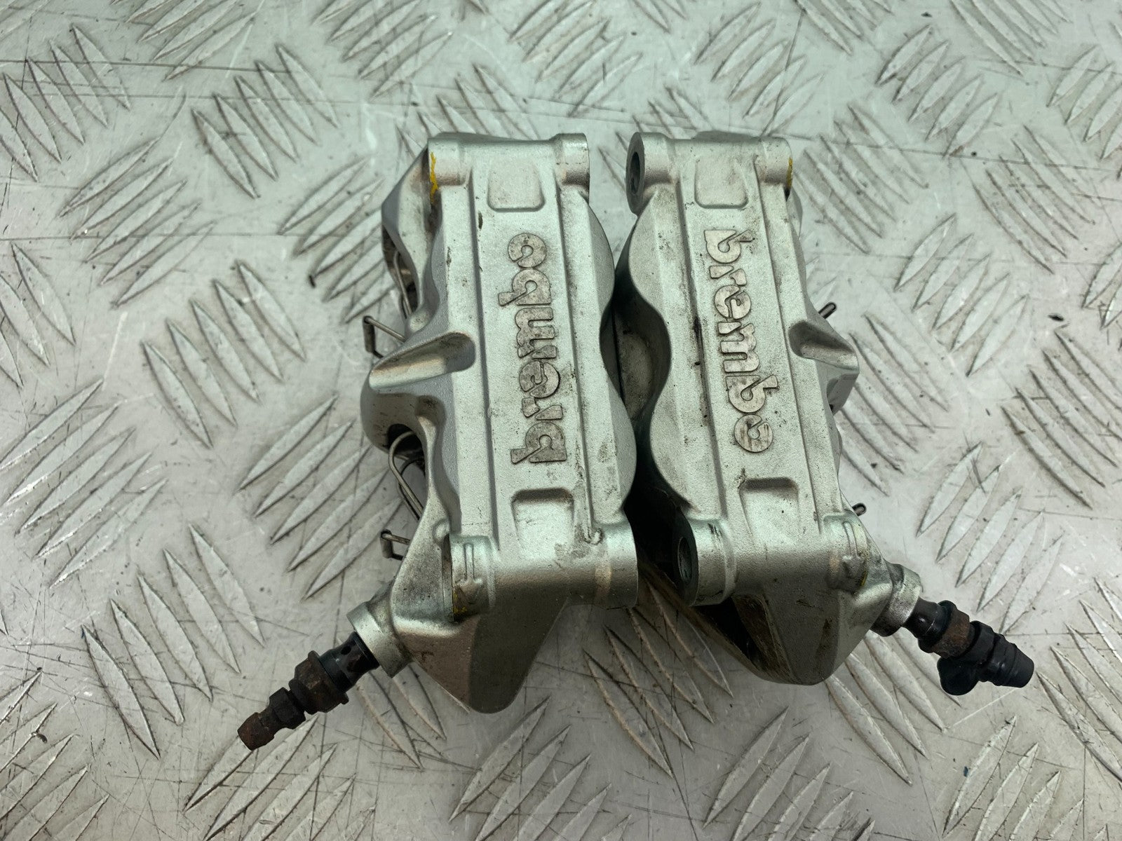 KTM 990 SUPER DUKE FRONT BRAKE CALIPERS YEAR 2007-2011  (CMB1207)