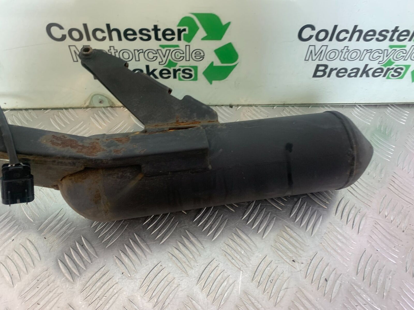 NECO GPX125 EXHAUST  YEAR 2016-2021(CMB1052)