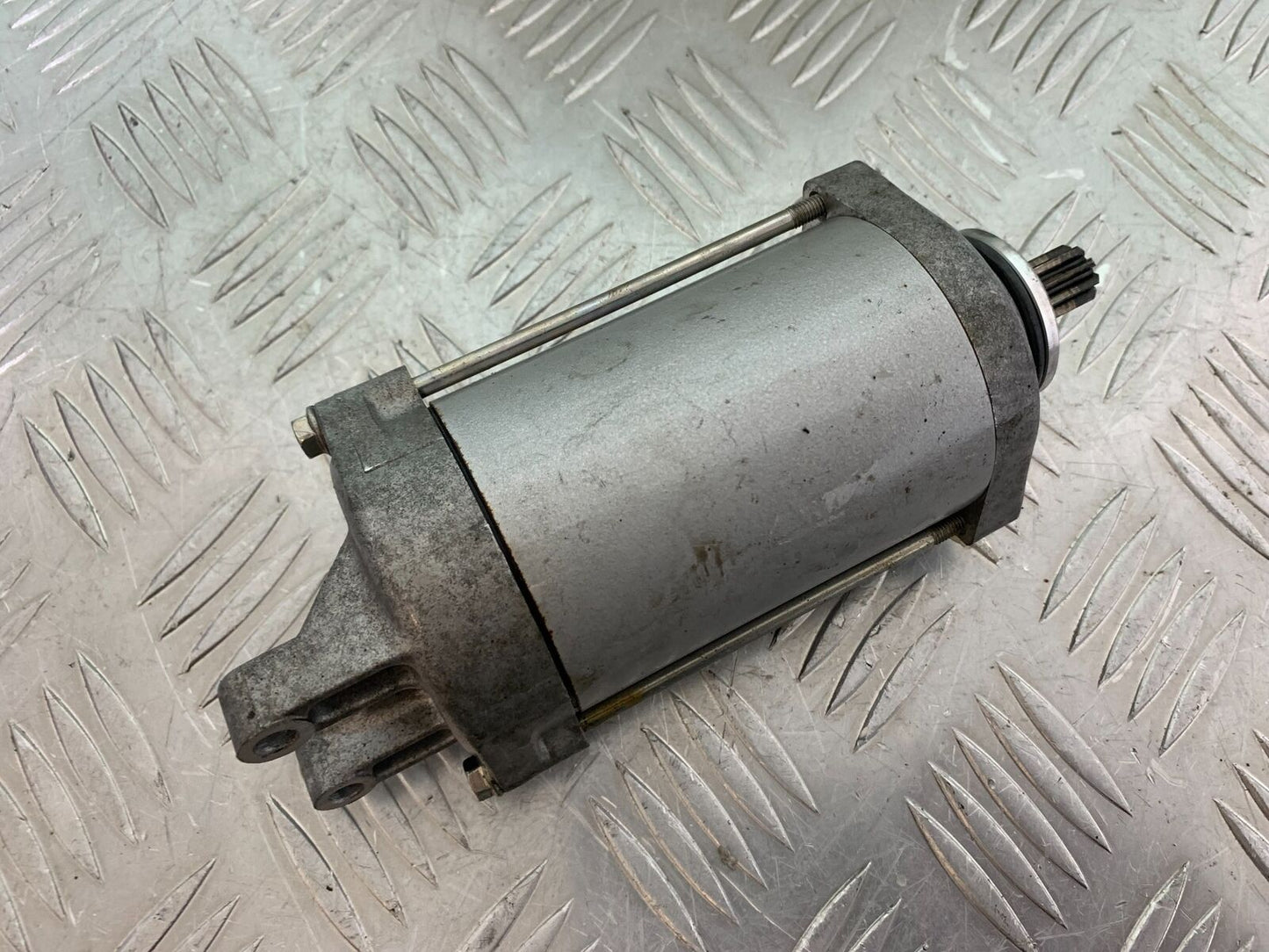 KTM 990 SUPERMOTO T STARTER MOTOR   YEAR 2010-2011  (CMB1067)