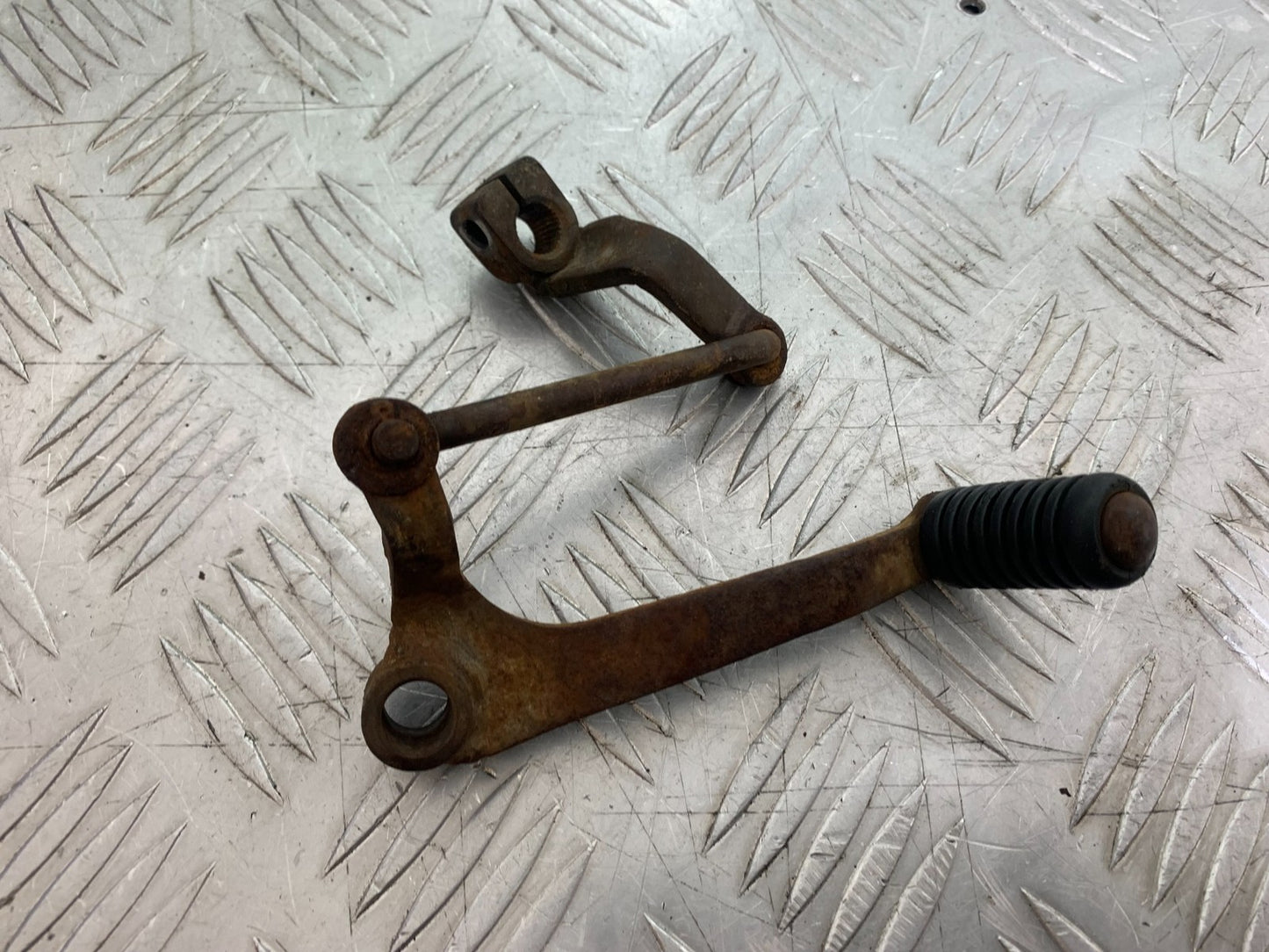 HONDA CBF125 CBF 125 GEAR LEVER   YEAR 2009-14 (CMB1182)