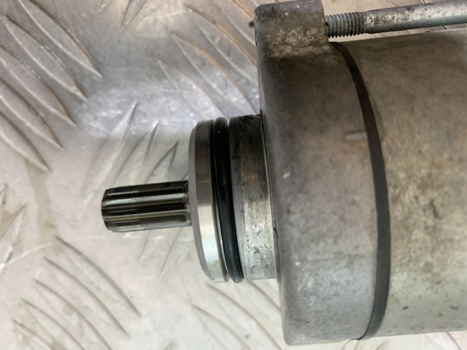 SUZUKI GSF1200  GSF 1200 BANDIT STARTER MOTOR    YEAR 1997-2000 (CMB1149)