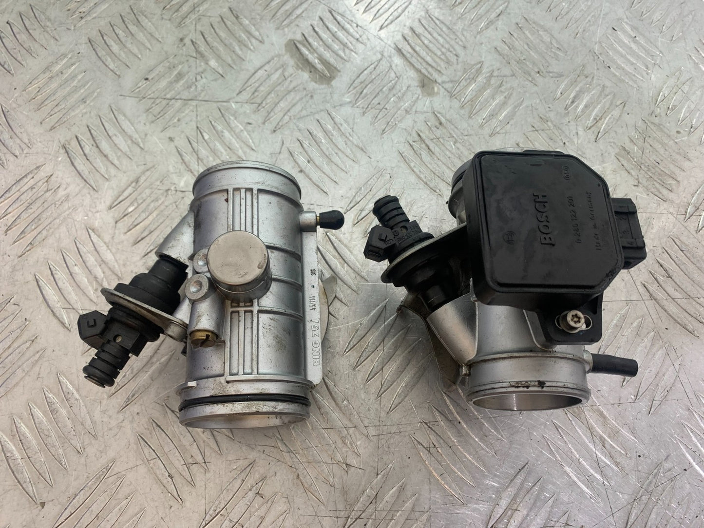 BMW R850 R R850R THROTTLE BODIES  YEAR 1994-2002 (CMB1170)