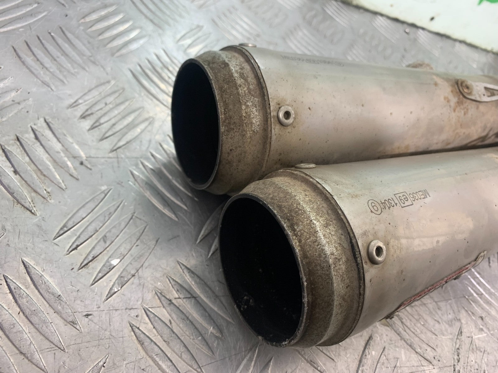 HONDA CBR1000 rr FIREBLADE MIVV SILENCERS  YEAR 2006 (CMB1220)