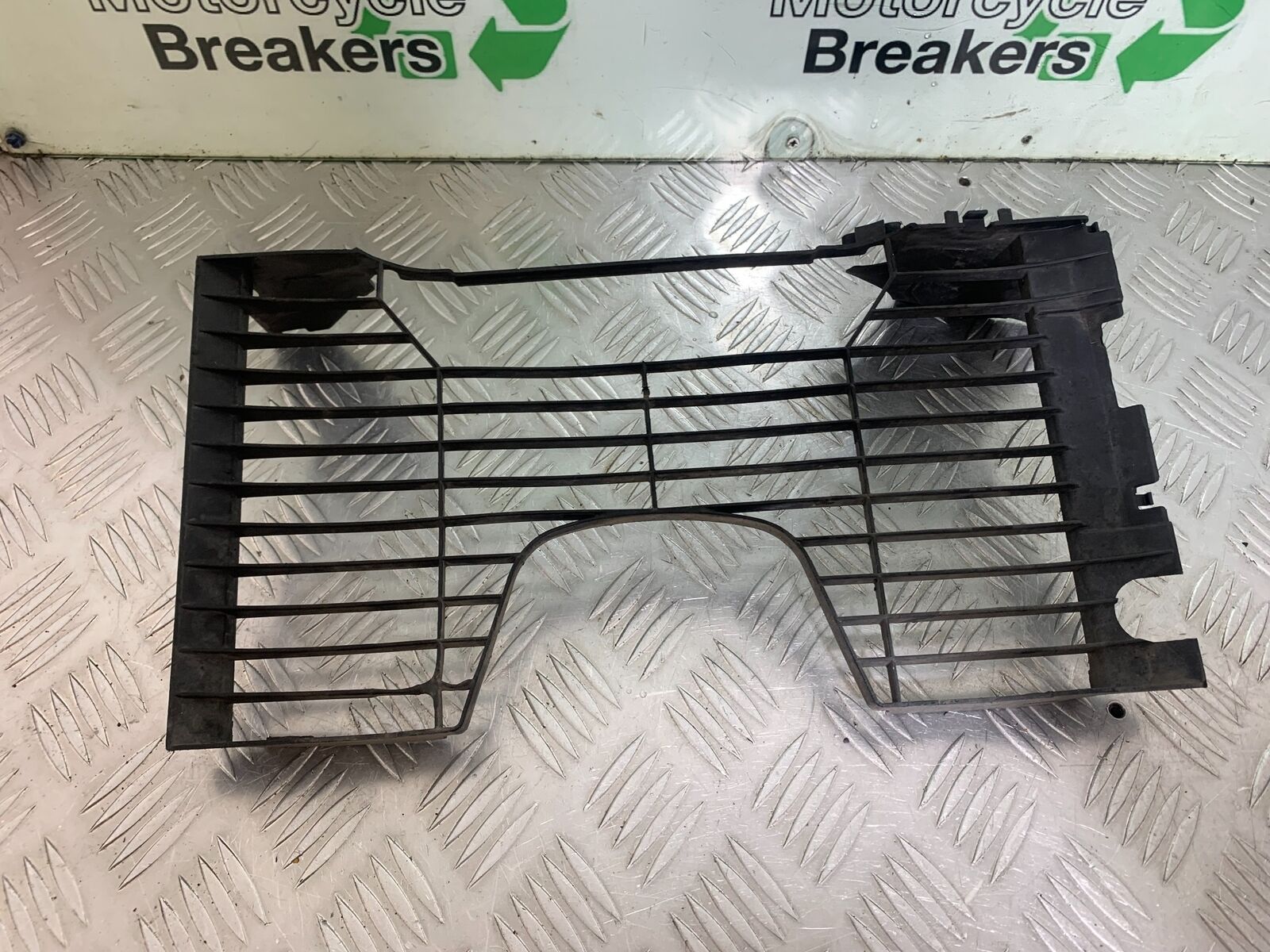 HONDA CBR600 CBR 600 F2 RADIATOR GRILL YEAR 1991-1993 (CMB1114)