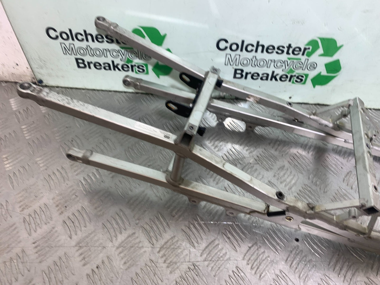 APRILIA RSV1000 R FACTORY MILLE REAR SUBFRAME  2004-09 (CMB1203)
