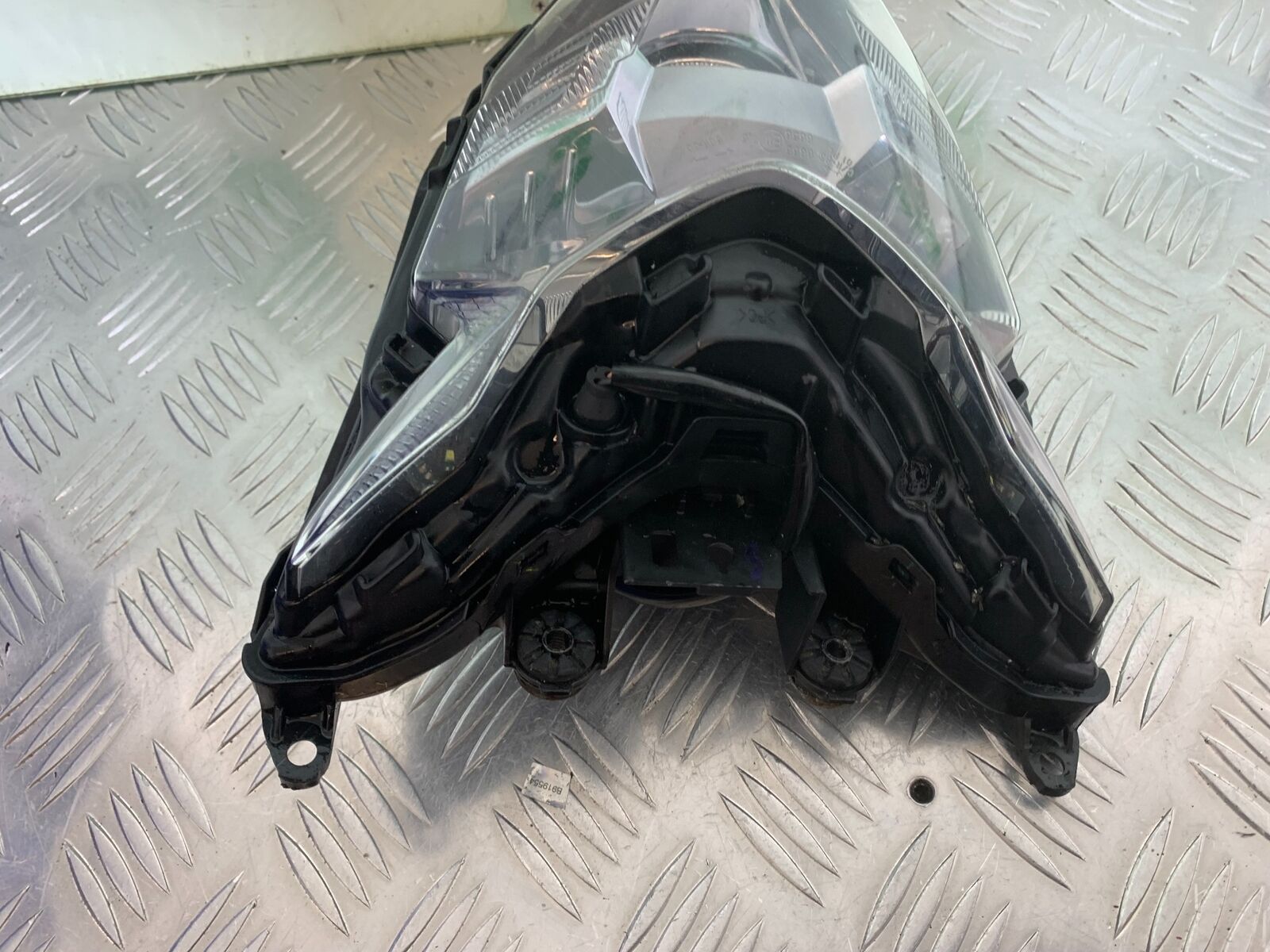 HONDA CBR650 F CBR 650F HEADLIGHT YEAR 2014-2017  (STOCK 998)