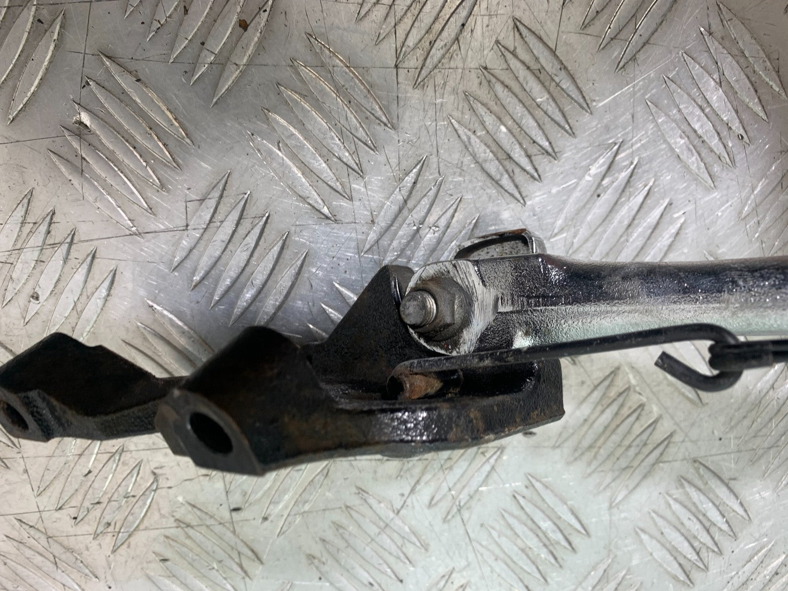 YAMAHA XVS 1300 MIDNIGHT STAR SIDE STAND  YEAR 2007-16 (CMB1200)
