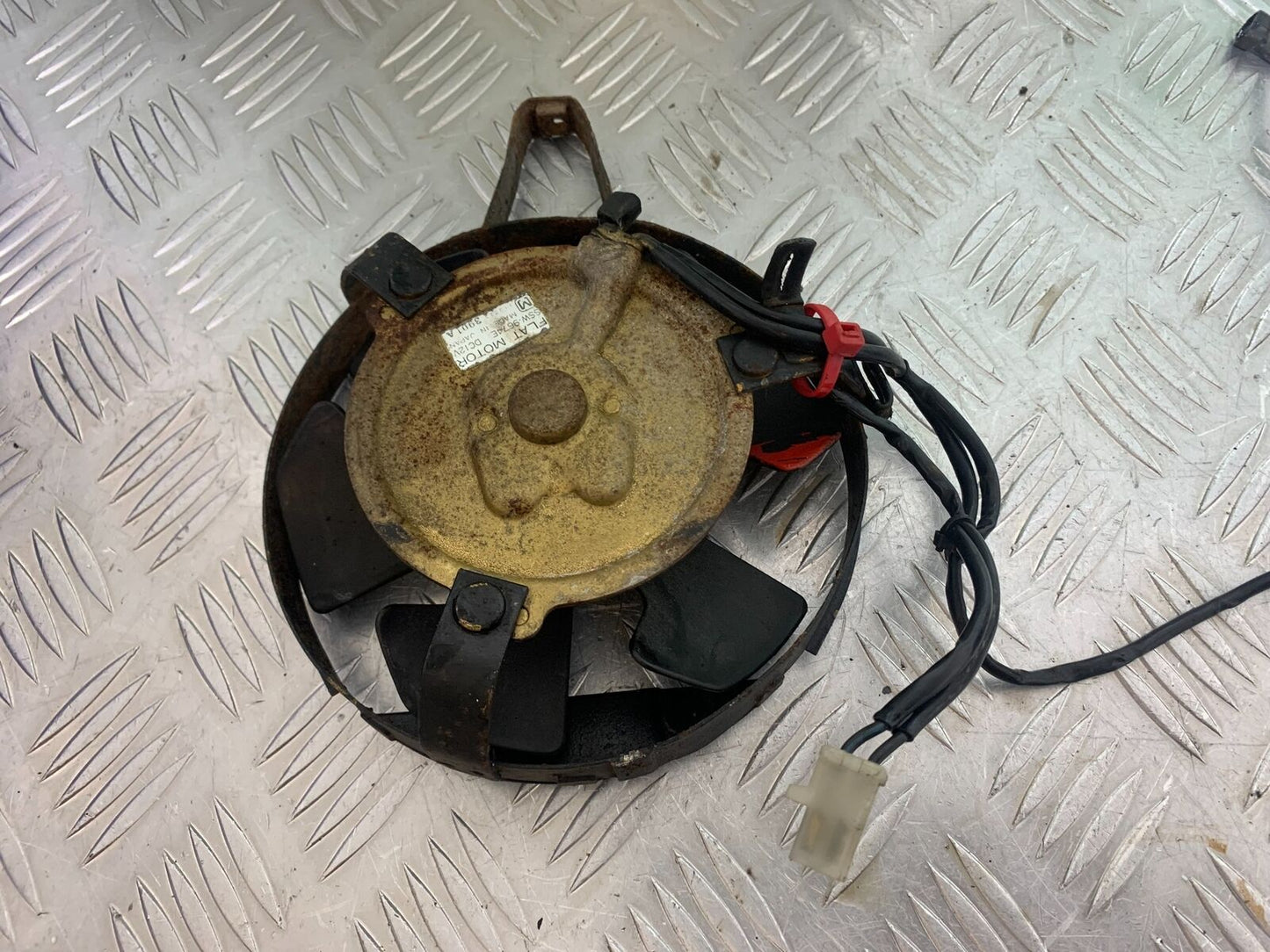 HONDA CBR600 CBR 600 F2 RADIATOR FAN  YEAR 1991-1993 (CMB1114)