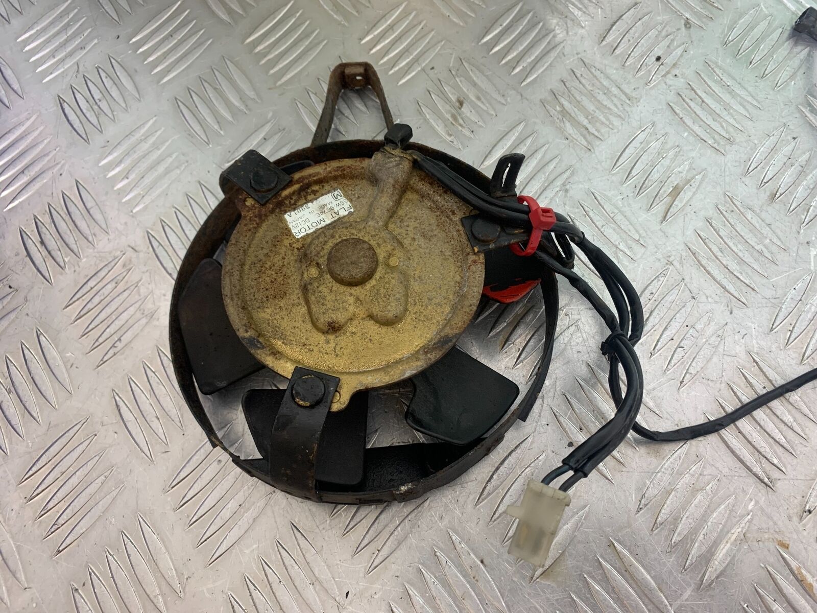 HONDA CBR600 CBR 600 F2 RADIATOR FAN  YEAR 1991-1993 (CMB1114)