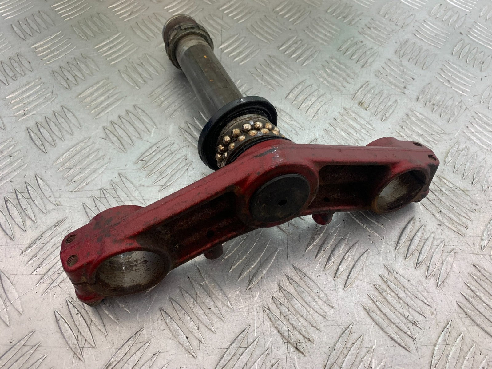 KAWASAKI ER6 F ER6F BOTTOM YOKE  YEAR 2005-2008 (CMB1277)