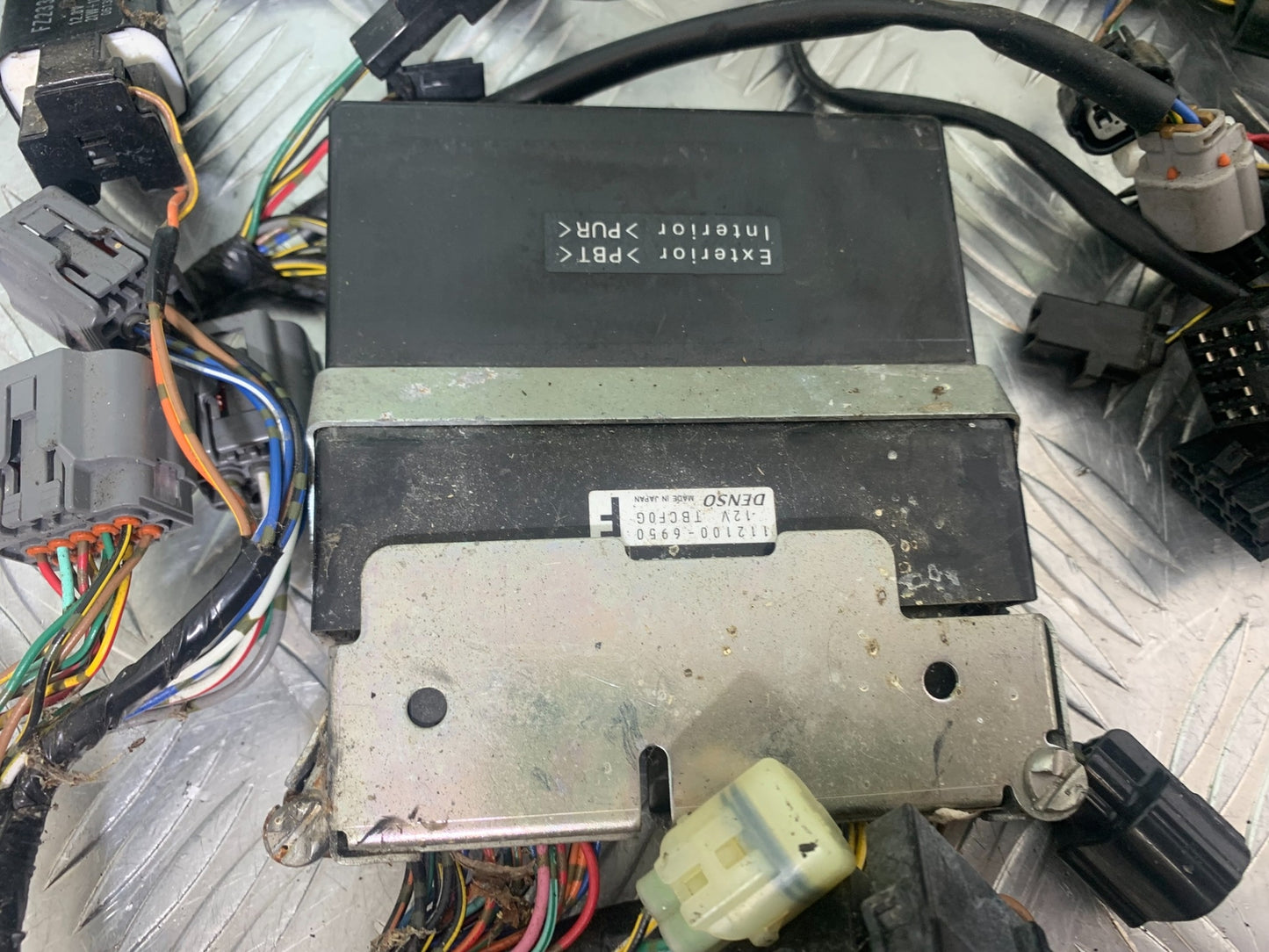 KAWASAKI ZX6R ECU LOCKS 2 KEYS YEAR 2009-2012 (CMB1136)
