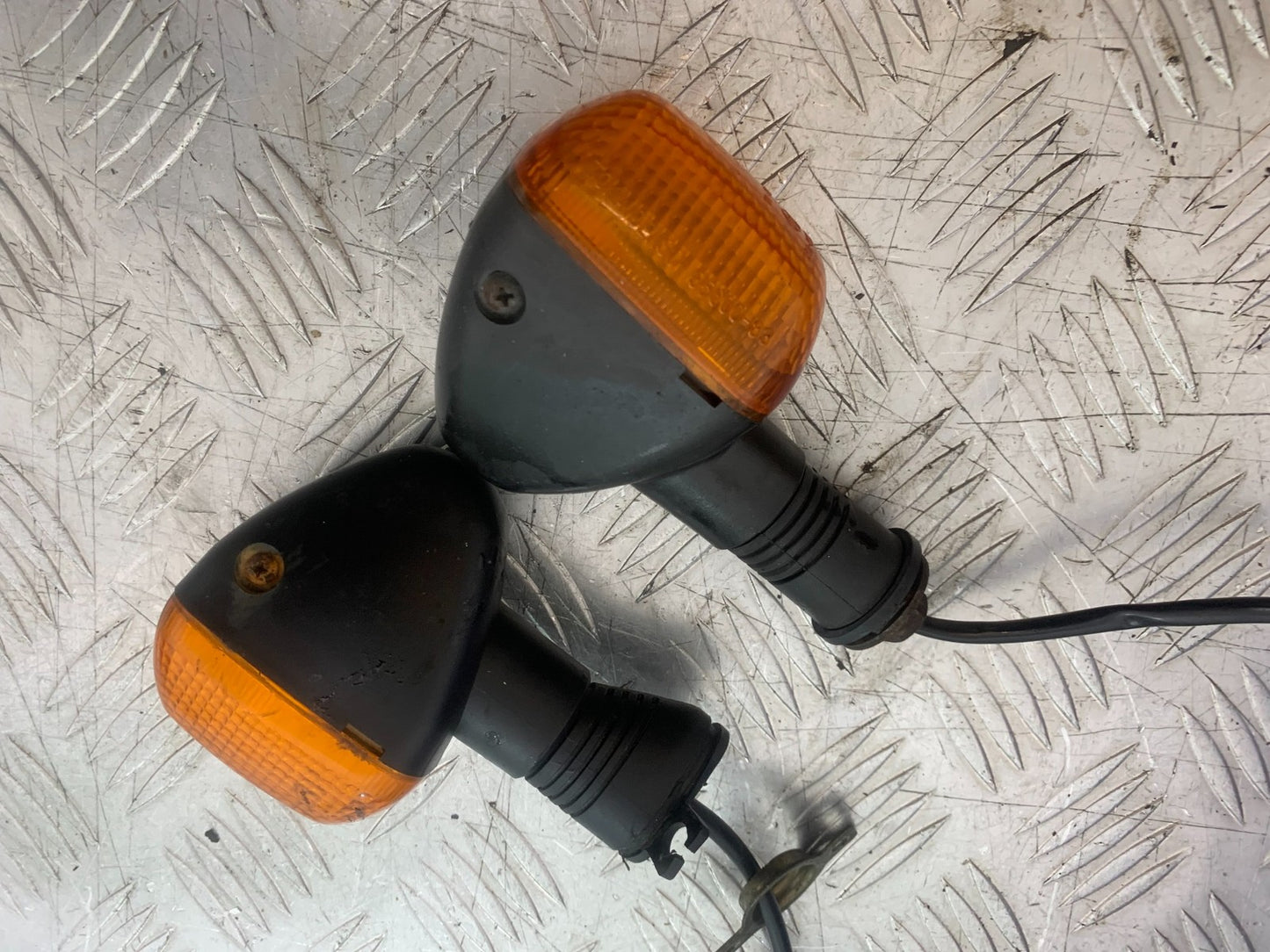 SUZUKI SV650 SV 650 mk1 2 X INDICATORS  1999-2002 (CMB1238)