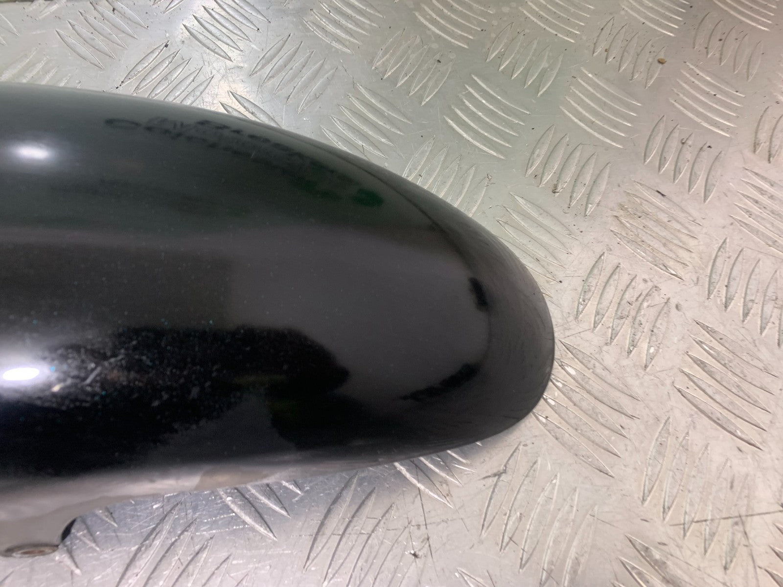 YAMAHA FZS600 FAZER 600 FRONT MUDGUARD   YEAR 1998-2001 (CMB1267)