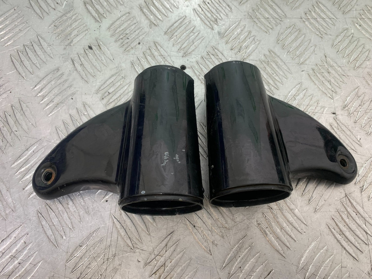 BSA 650 GOLD STAR HEADLIGHT BRACKETS  YEAR 2022-2025 (CMB1262)