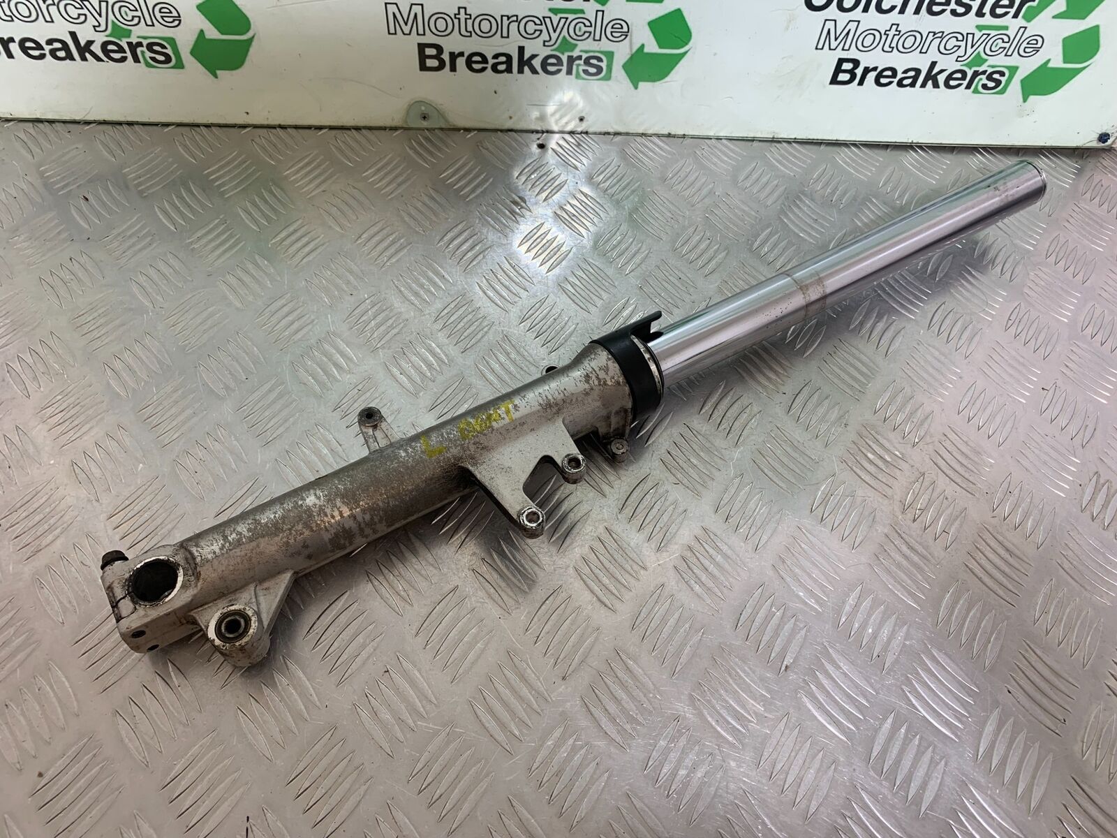 HONDA CBR1100 BLACKBIRD LEFT FORK  (BENT) YEAR 1996-1998 (CMB1017)