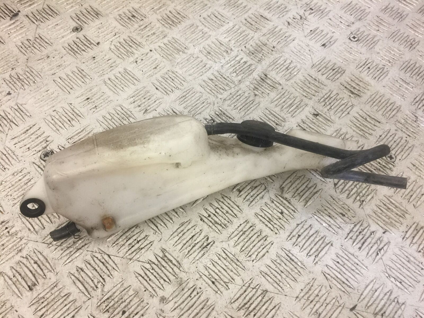 KAWASAKI Z750 Z 750 COOLANT BOTTLE   YEAR 2009-2012 (STOCK 670)
