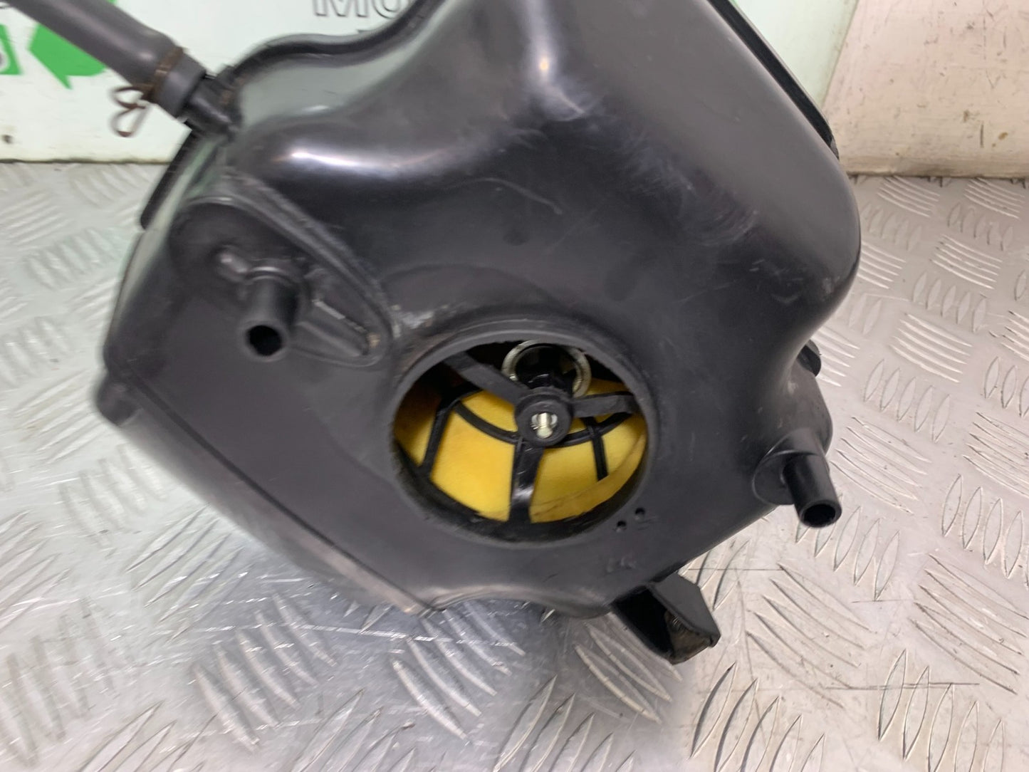 QINGQI QM125 GY-2B AIRBOX  YEAR 2016 (CMB1228)