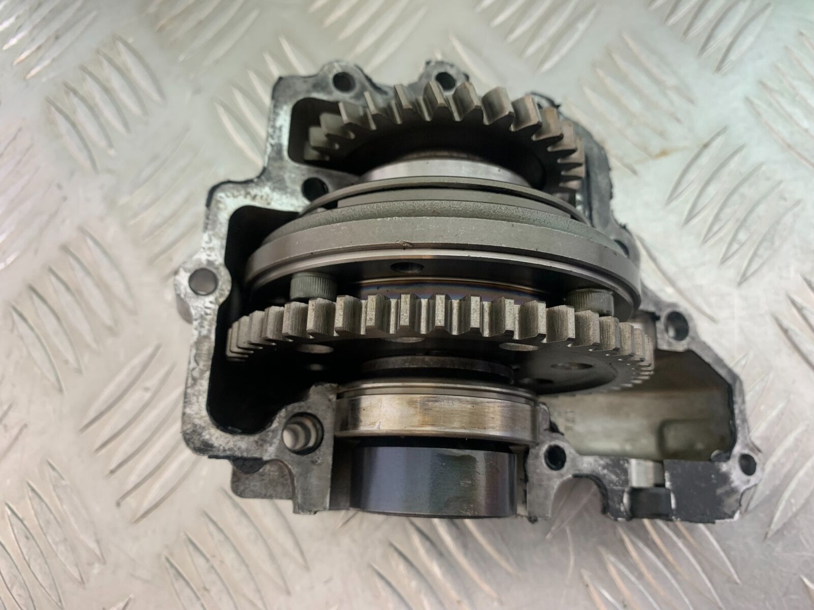 SUZUKI RF900 RF 900 STARTER CLUTCH   YEAR 1999-1999 (CMB 1020)