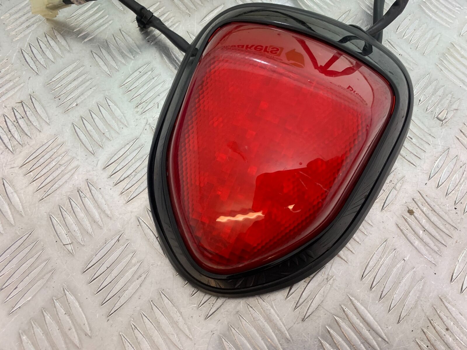 SUZUKI INTRUDER VL800 C800 REAR LIGHT  YEAR 2012-16 (CMB1039)
