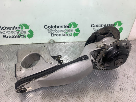 TRIUMPH 955i SPRINT ST SWINGARM   1999-2004 (CMB1176)