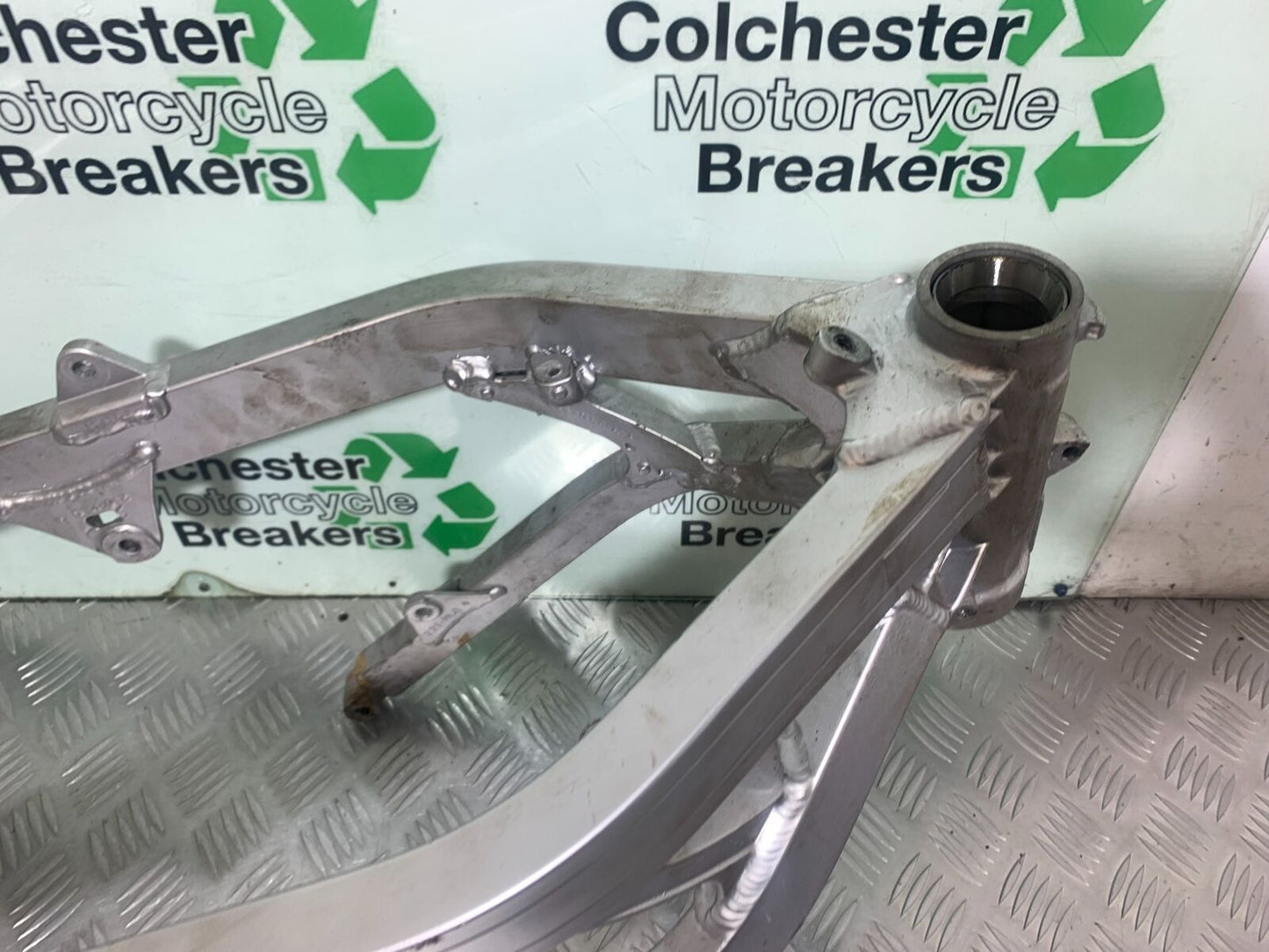 HONDA VFR400 VFR 400 NC21 FRAME AND REG   YEAR 1986-87 (CMB1043)