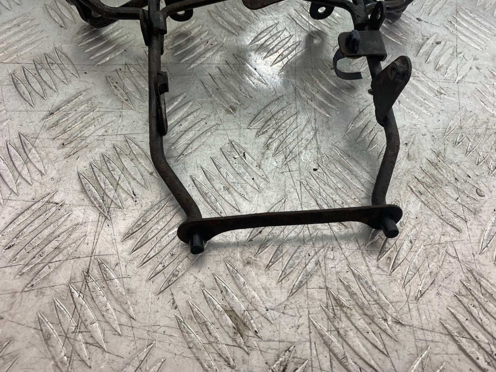 HONDA CB500 F CB500F HEADLIGHT BRACKET  YEAR 2013-2015  (CMB1235)