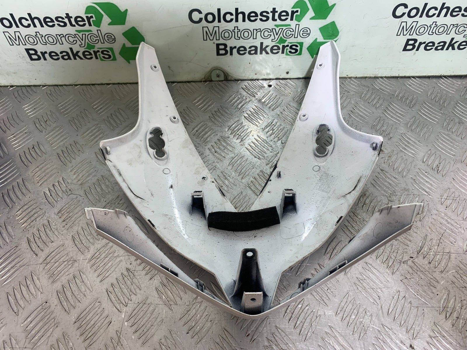 HONDA CBR1000 rr FIREBLADE TOP FAIRING PANEL   YEAR 2012-2016 (CMB1198)