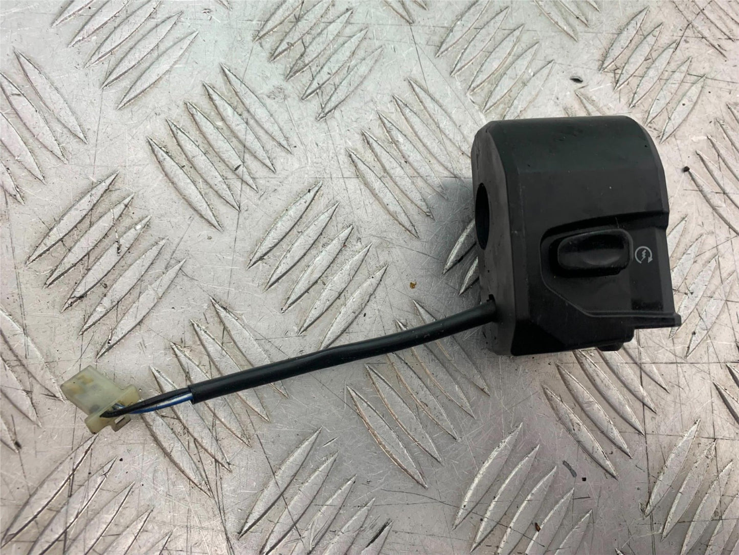 YAMAHA NMAX-125 N MAX 125 RIGHT SWITCH GEAR   YEAR 2015-2020  (CMB1231)