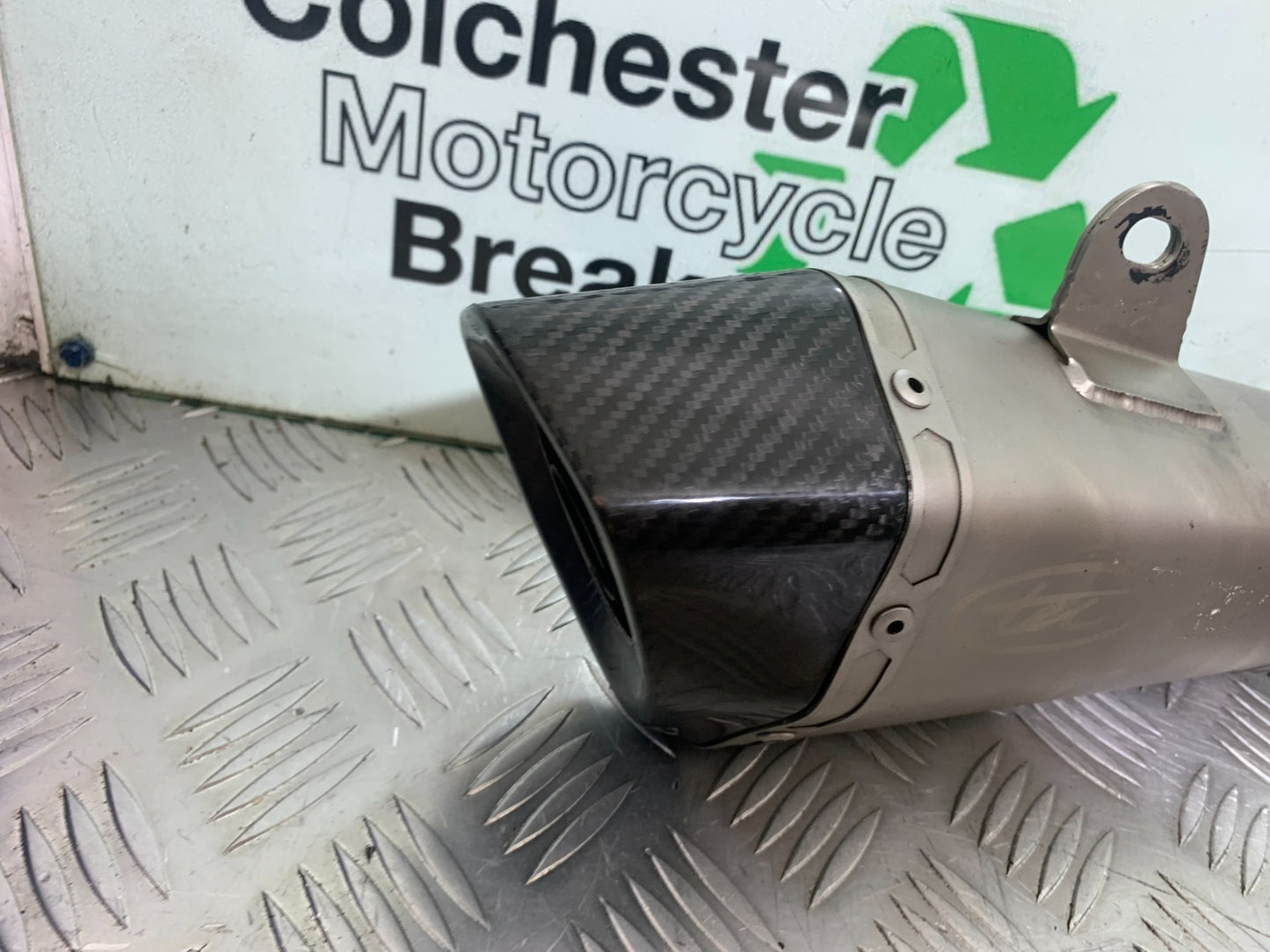 TRIUMPH TRIDENT 660 TEC FULL EXHAUST SYSTEM   YEAR 2021-2024 (CMB1148)