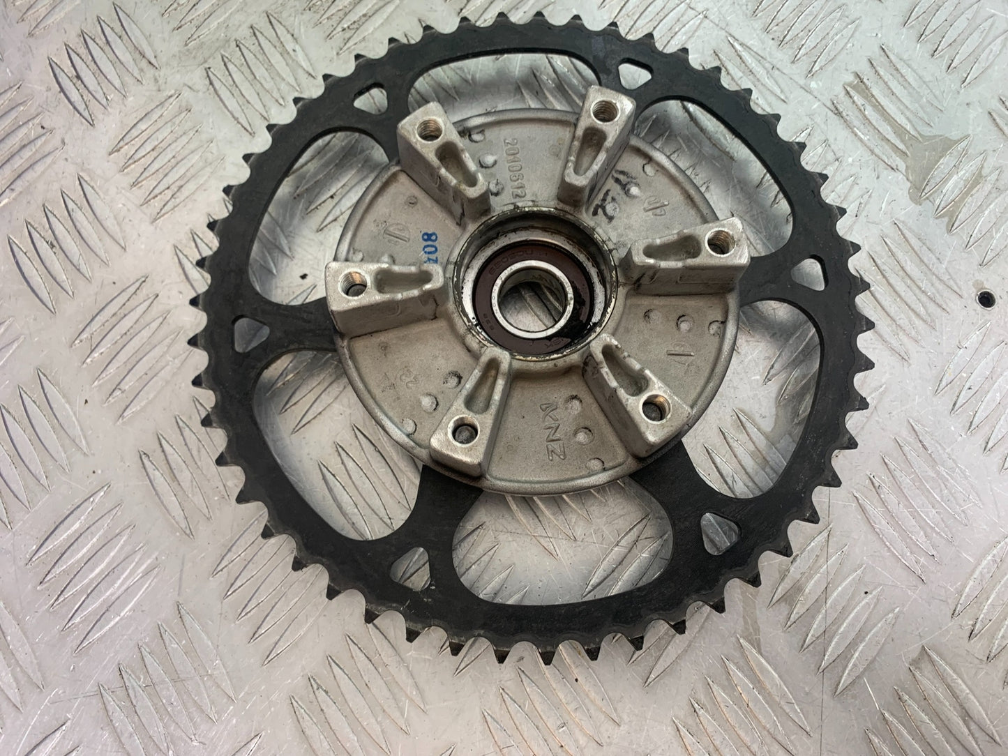 TRIUMPH TRIDENT 660 REAR SPROCKET CARRIER YEAR 2021-2024 (CMB1148)