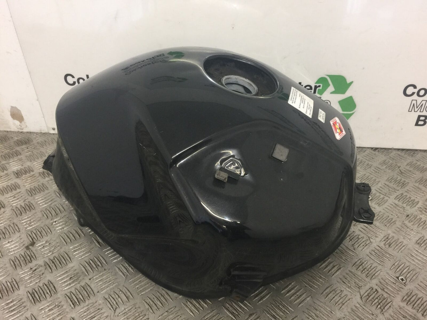 HONDA NT700 NT 700 V DEAUVILLE PETROL TANK  YEAR 2008